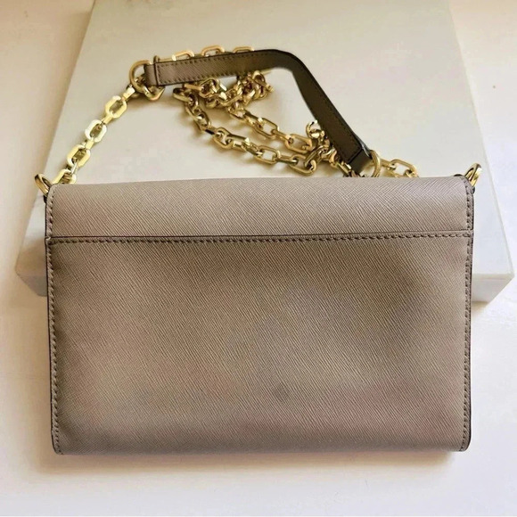 Tory Burch Robinson Leather Chain Wallet Crossbody/Clutch - Picture 2 of 14
